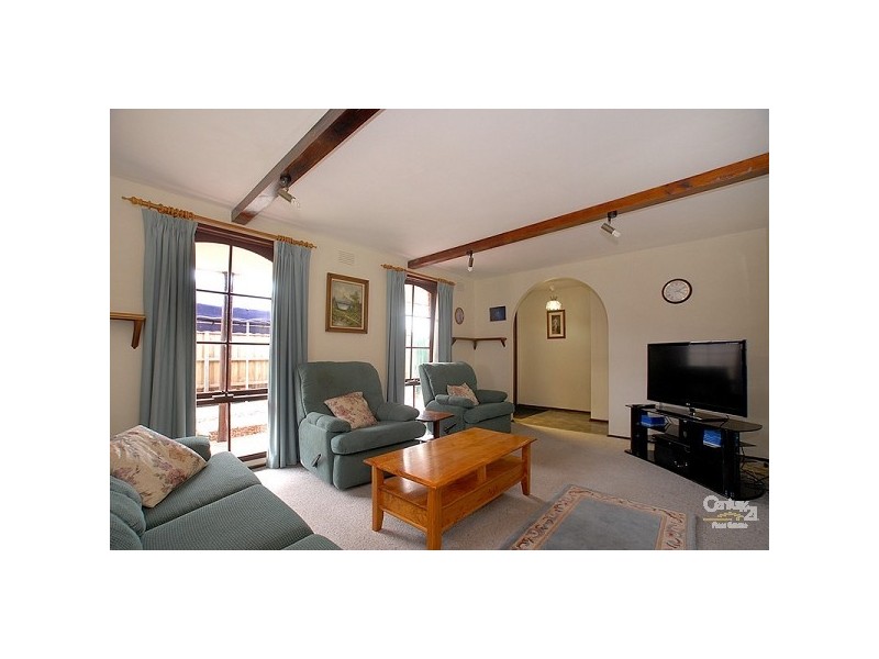 11 Tina Court, Clarinda VIC 3169