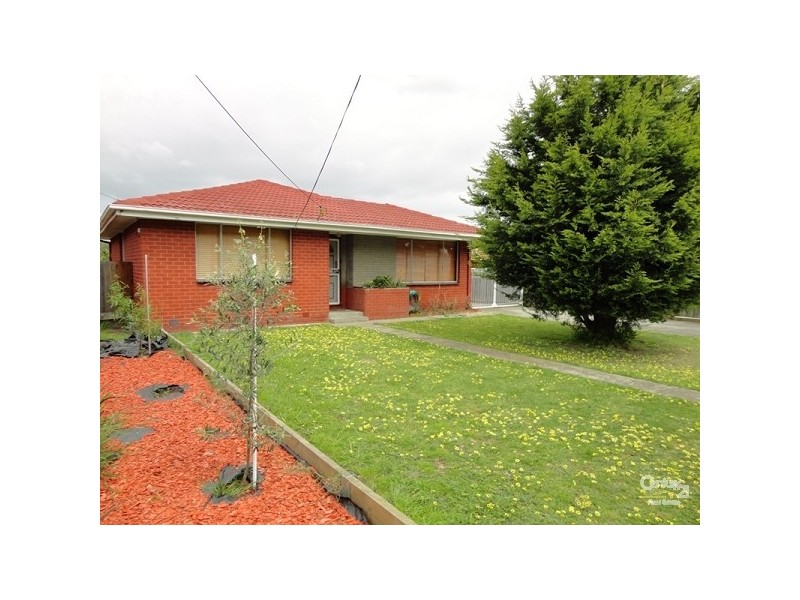 16 Narrumburn Road, Clayton South VIC 3169