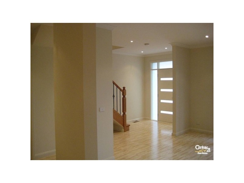 3/28 Knight Street, Clayton VIC 3168