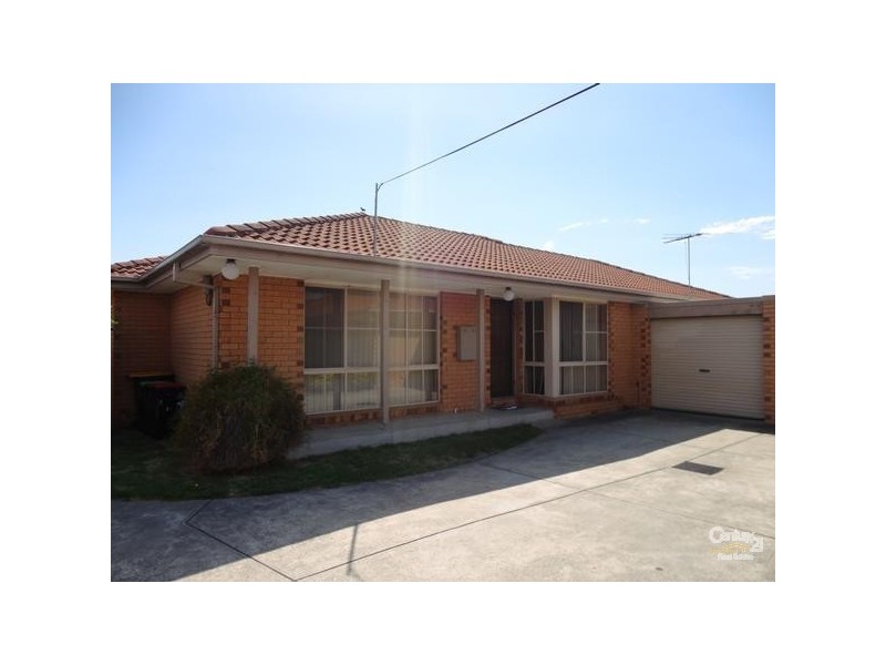 2/31 Sandalwood Drive, Oakleigh South VIC 3167