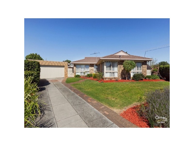 4 Fry Court, Clarinda VIC 3169