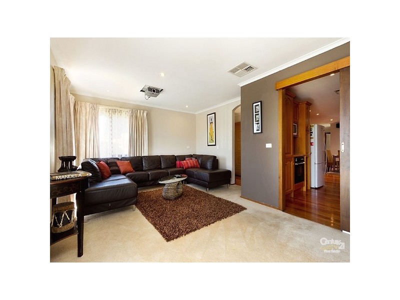 4 Fry Court, Clarinda VIC 3169