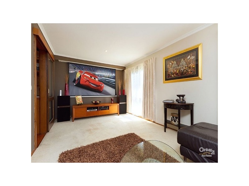 4 Fry Court, Clarinda VIC 3169
