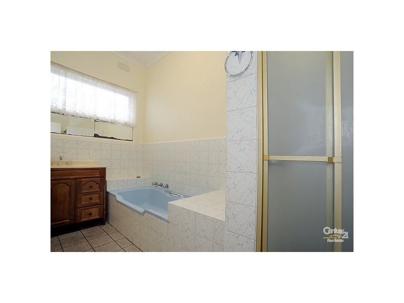 65 Sylvander Street, Clayton South VIC 3169