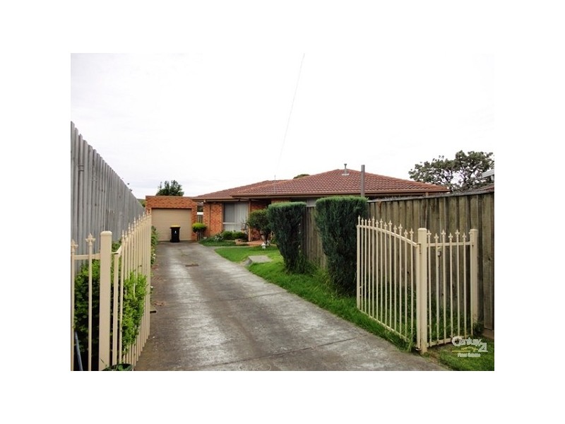 2/5 Edwin Court, Clarinda VIC 3169