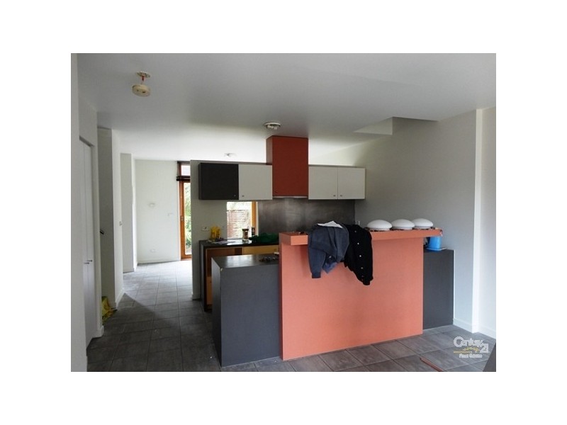 6/27-29 Clayton Road, Oakleigh East VIC 3166