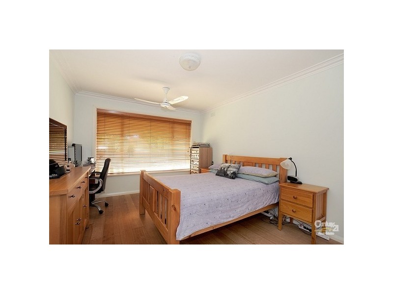34 Bernard Street, Cheltenham VIC 3192