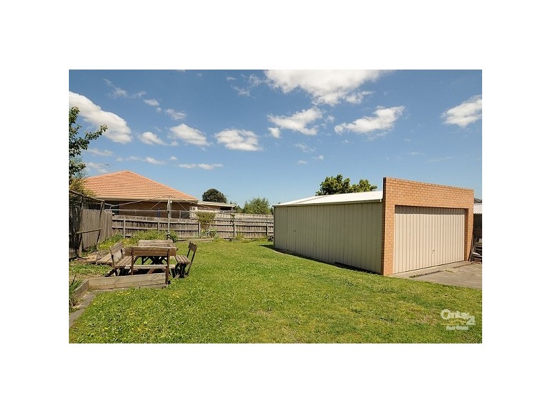34 Bernard Street, Cheltenham VIC 3192
