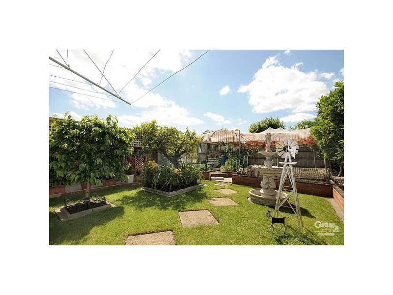 29 Glencannon Crescent, Clayton South VIC 3169