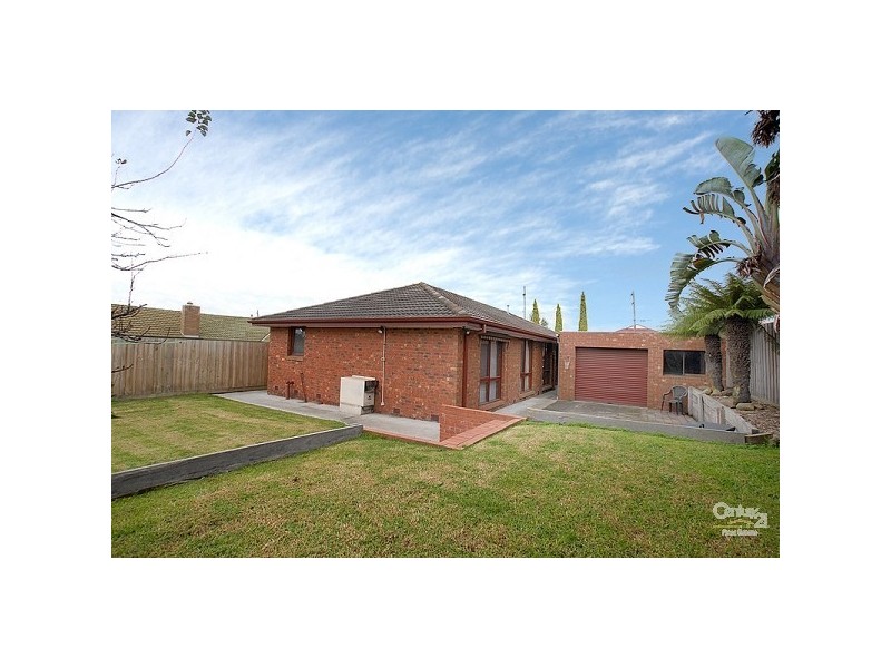 100 Clarinda Road, Oakleigh South VIC 3167