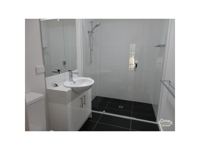 40B Windsor Avenue, Mckinnon VIC 3204