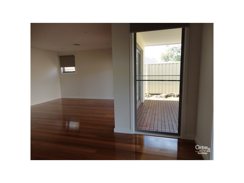 40B Windsor Avenue, Mckinnon VIC 3204