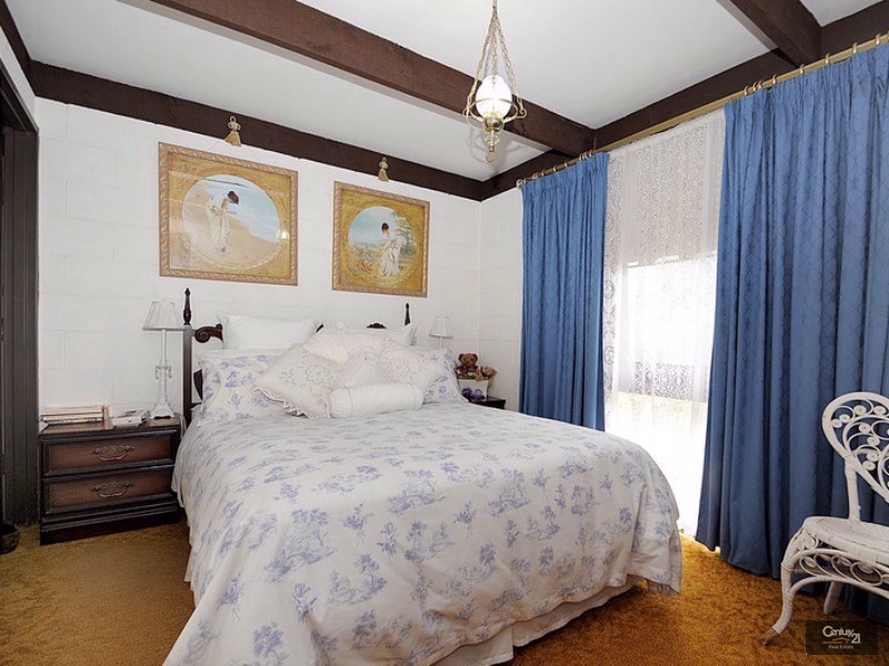 45 Bushland Avenue, Clarinda VIC 3169