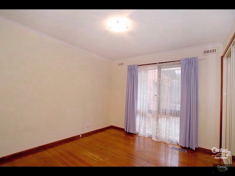 100 Clarinda Road, Clarinda VIC 3169