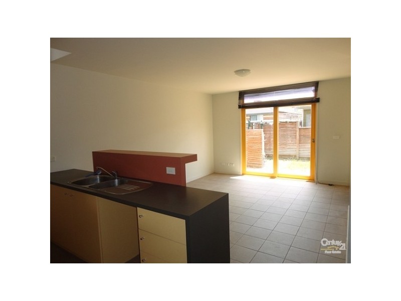 1/27-29 Clayton Road, Oakleigh East VIC 3166