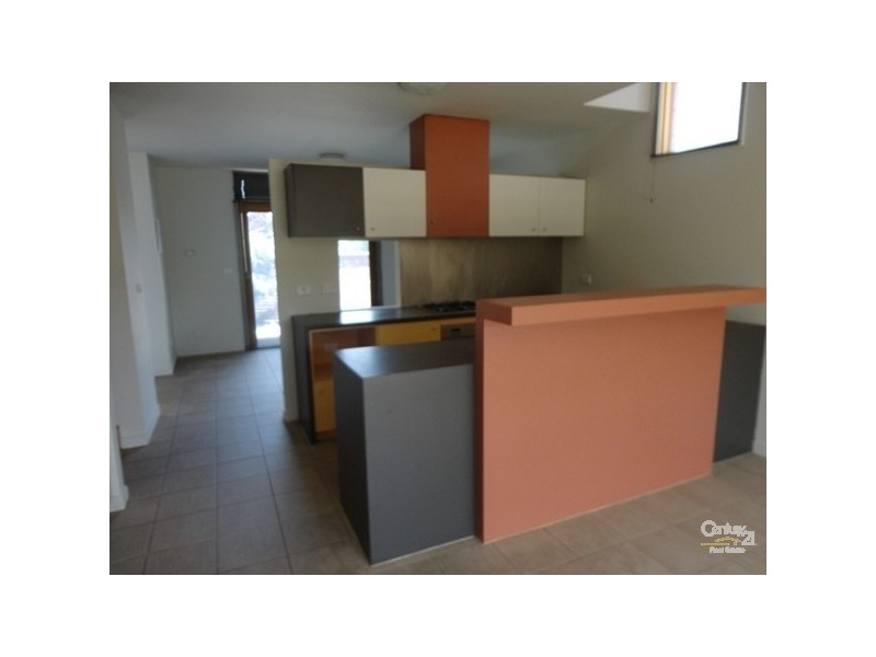 1/27-29 Clayton Road, Oakleigh East VIC 3166