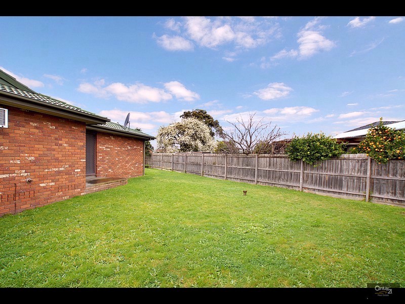 3 Glenn Court, Clayton South VIC 3169