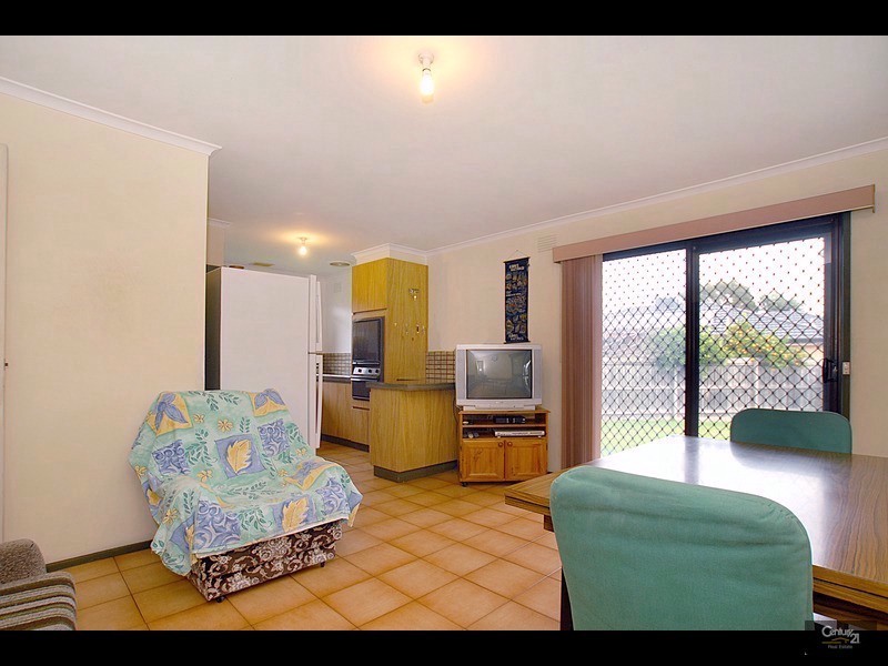 3 Glenn Court, Clayton South VIC 3169