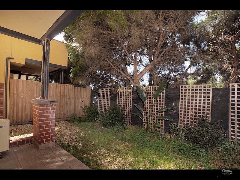 3/8-10 Browns Road, Clayton VIC 3168