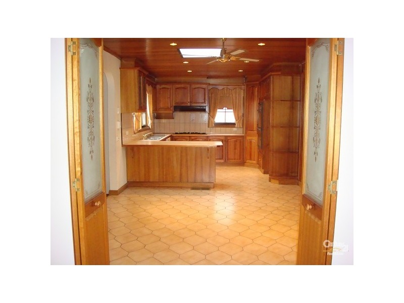 16 Redpath Close, Oakleigh South VIC 3167