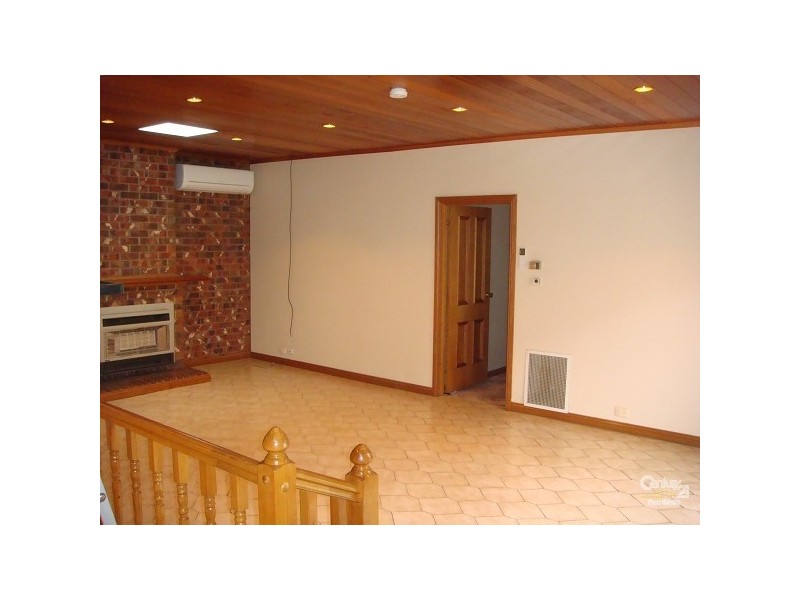 16 Redpath Close, Oakleigh South VIC 3167