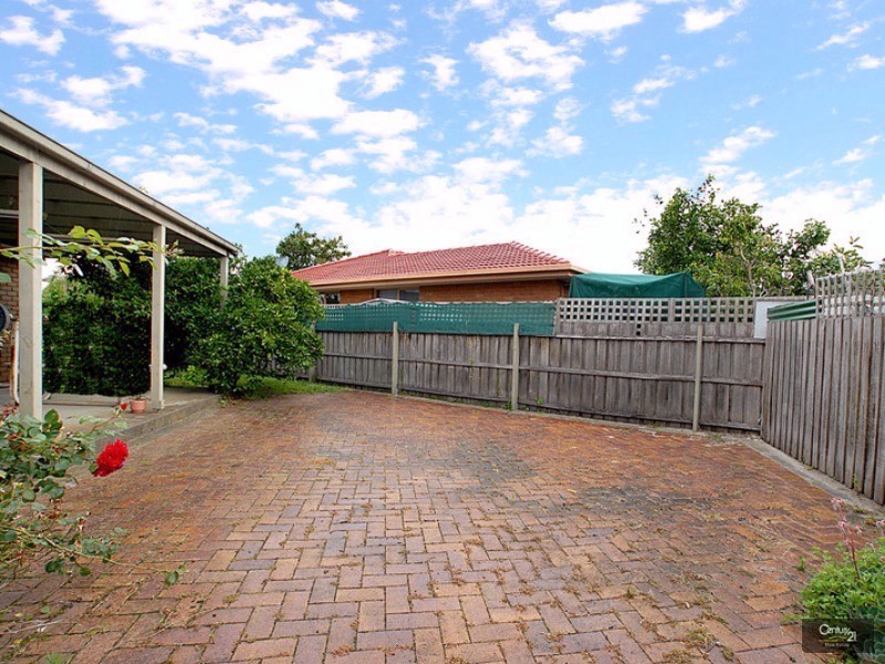 2 Rochell Court, Clarinda VIC 3169