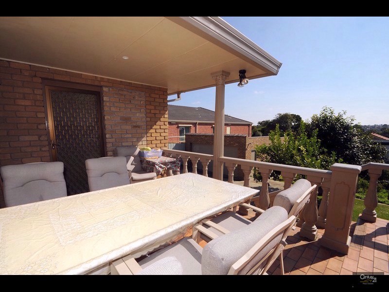 25 Elizabeth Street, Oakleigh East VIC 3166