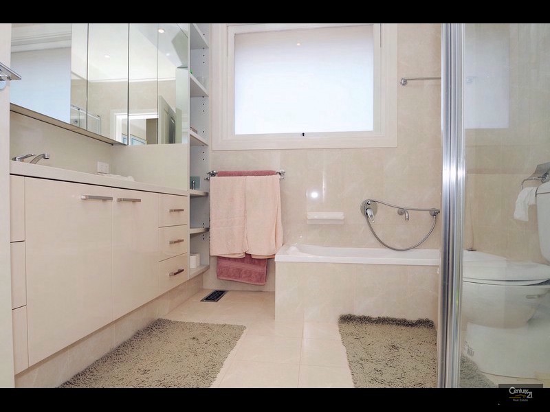 25 Elizabeth Street, Oakleigh East VIC 3166