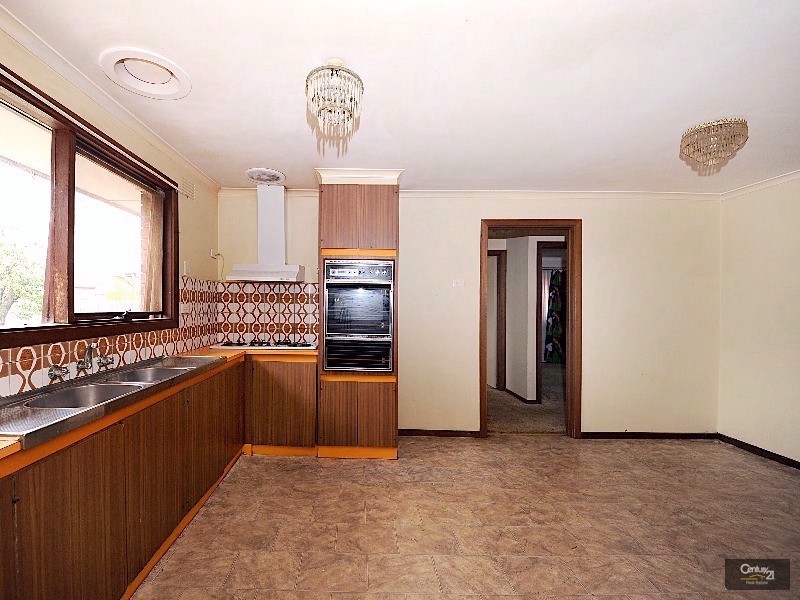 22 Bemboka Avenue, Clayton South VIC 3169