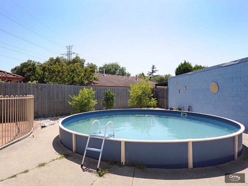 4 Shannon Court, Clarinda VIC 3169