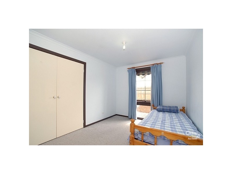 11 Tina Court, Clarinda VIC 3169