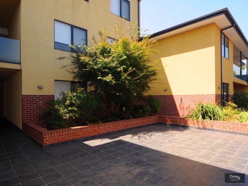 3/8-10 Browns Road, Clayton VIC 3168