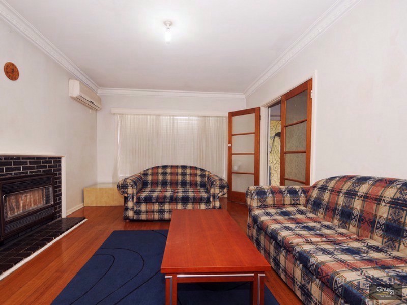 1/18 McMillan Street, Clayton South VIC 3169