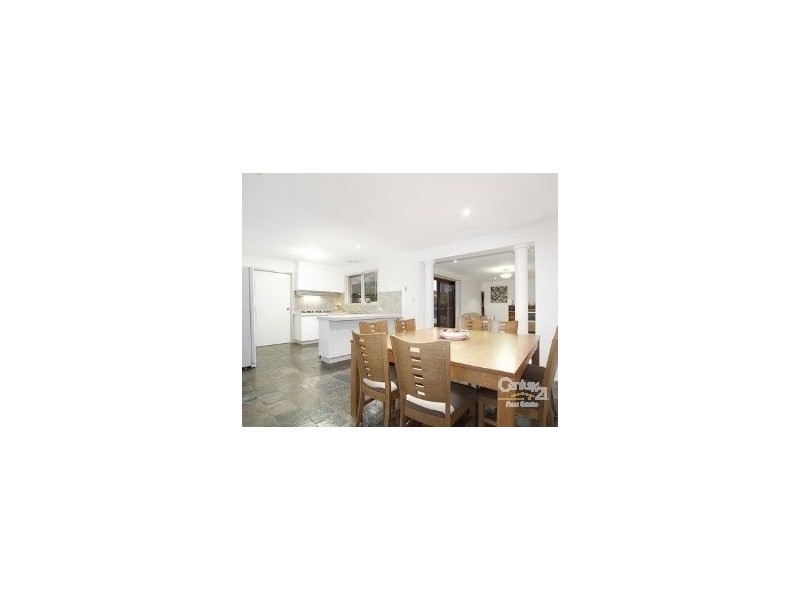 20 Sunnyvale Crescent, Keysborough VIC 3173