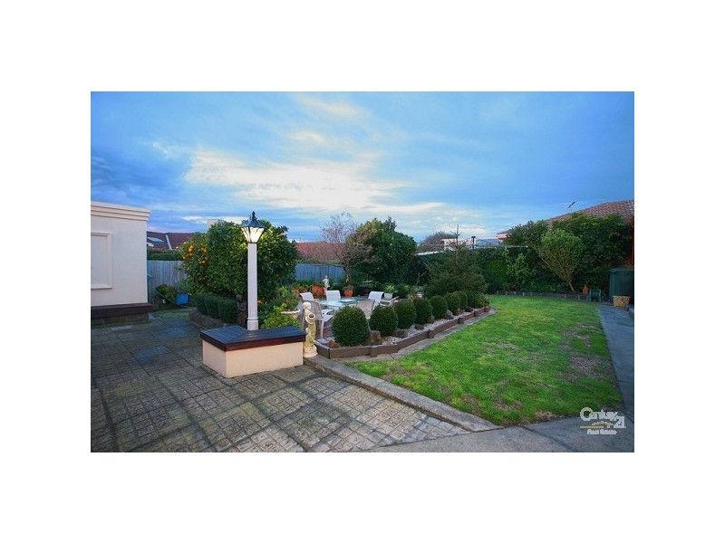 15 Moresby Street, Oakleigh South VIC 3167