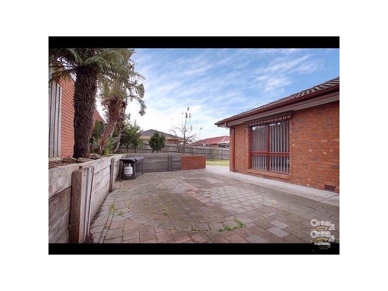 100 Clarinda Road, Clarinda VIC 3169