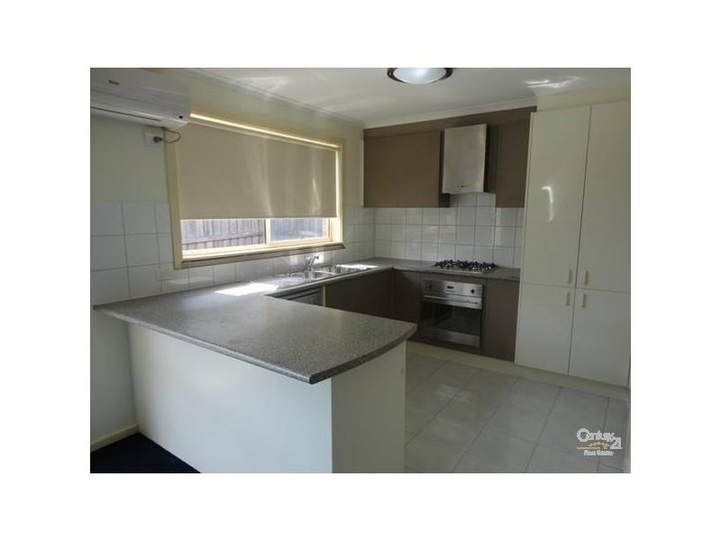 17 The Quadrangle, Glen Waverley VIC 3150