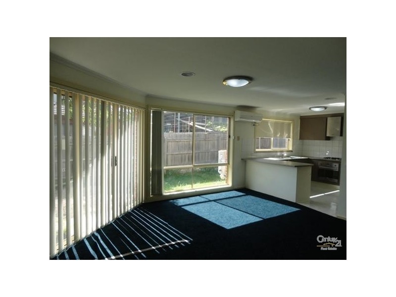 17 The Quadrangle, Glen Waverley VIC 3150