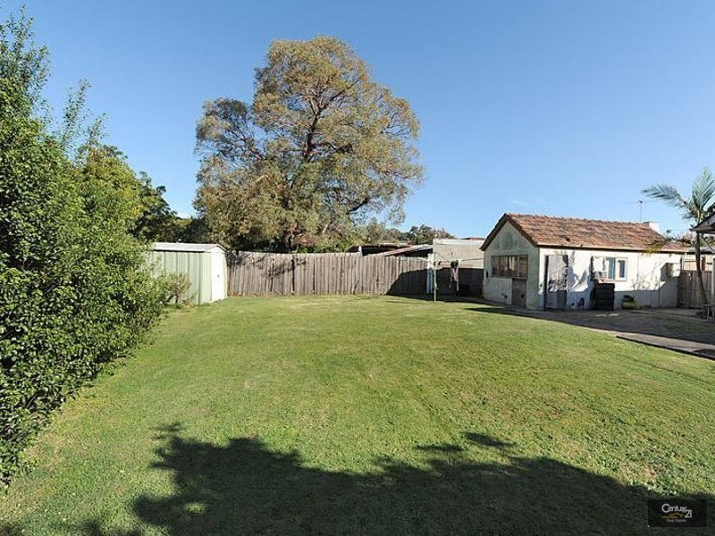 18 Mimosa Avenue, Oakleigh South VIC 3167