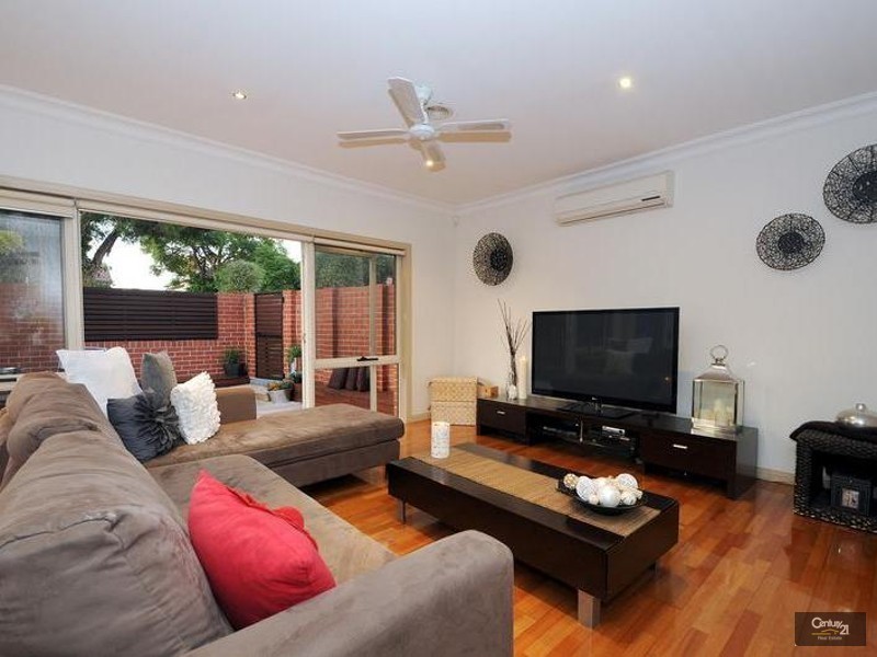 1/36 Lanark Street, Clayton South VIC 3169