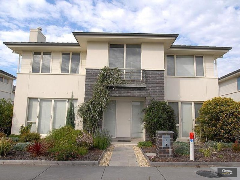 8 Augusta Square, Heatherton VIC 3202