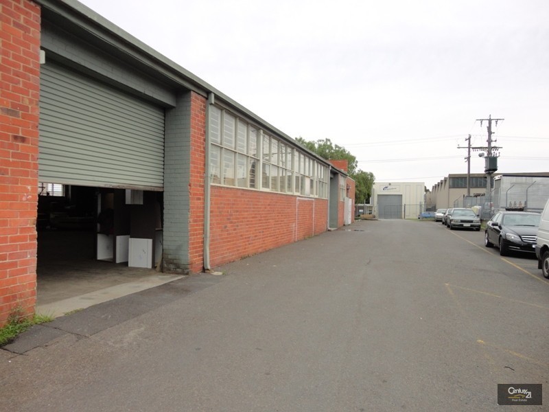 1/75 Main Road, Clayton South VIC 3169