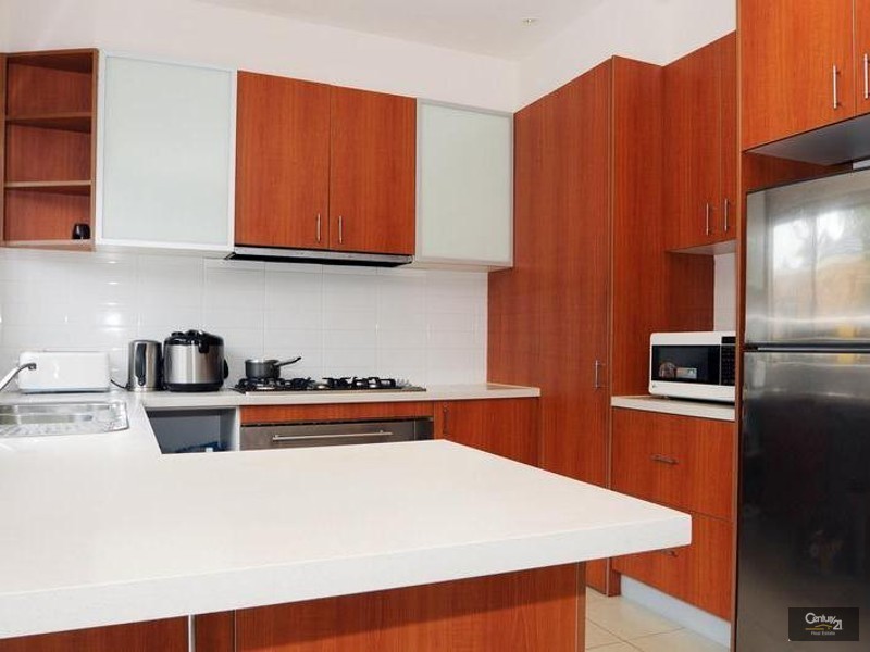 1/2 Prince Charles Street, Clayton VIC 3168