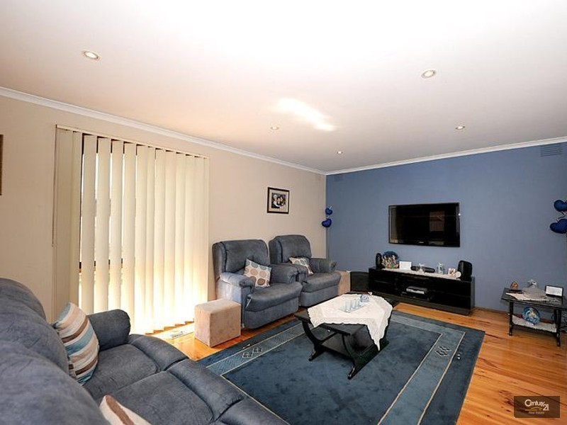 4 Shannon Court, Clarinda VIC 3169