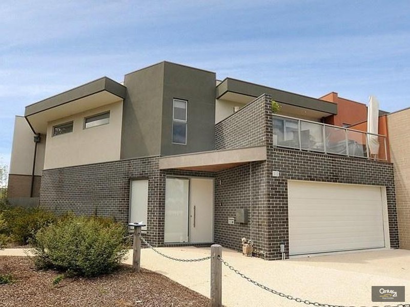 24 Silverbanks Grove, Mentone VIC 3194
