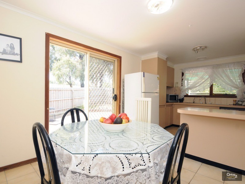 112 Renou Street, Wantirna South VIC 3152