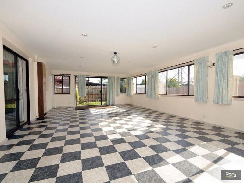 12 Rosewall Place, Clarinda VIC 3169