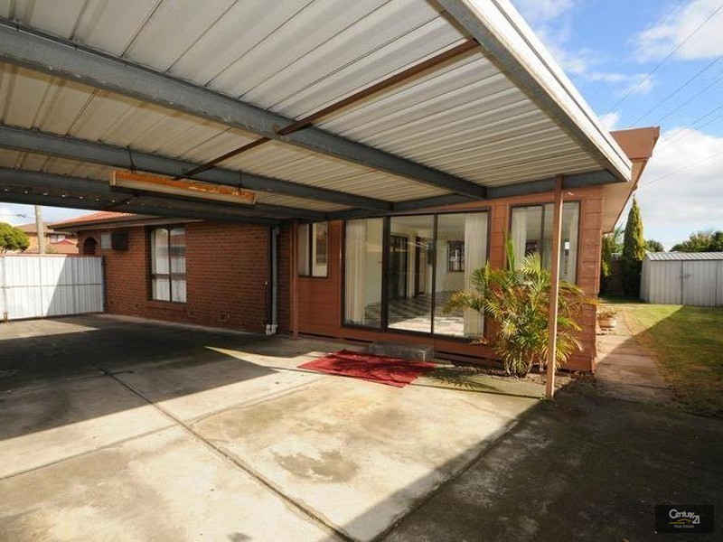 12 Rosewall Place, Clarinda VIC 3169