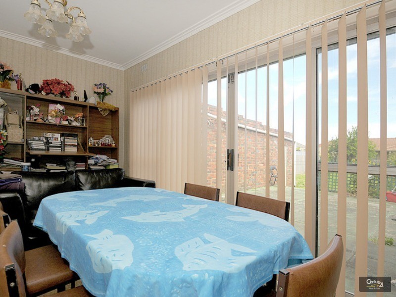 24 McMillan Street, Clayton South VIC 3169