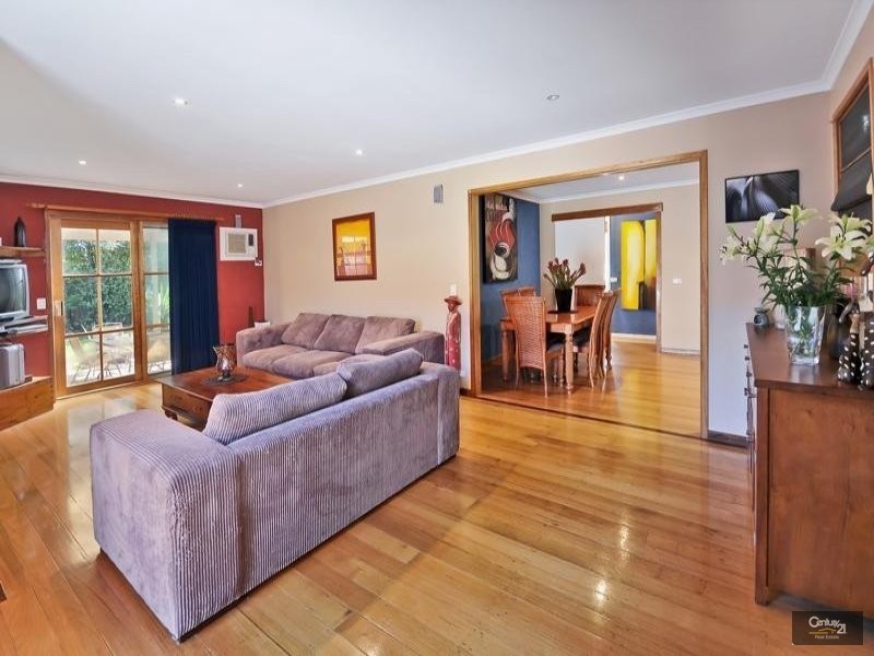 101 Elder Street South, Clarinda VIC 3169